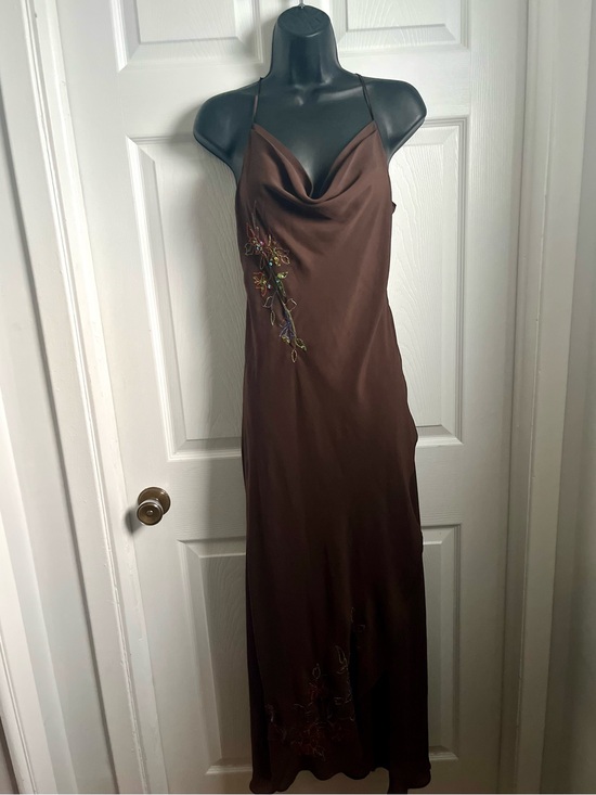 La Vie En Rose Dresses & Skirts - Y2K La Vie En Rose Slip Dress Brown Satin Cowl Neck Maxi Beaded Floral Small